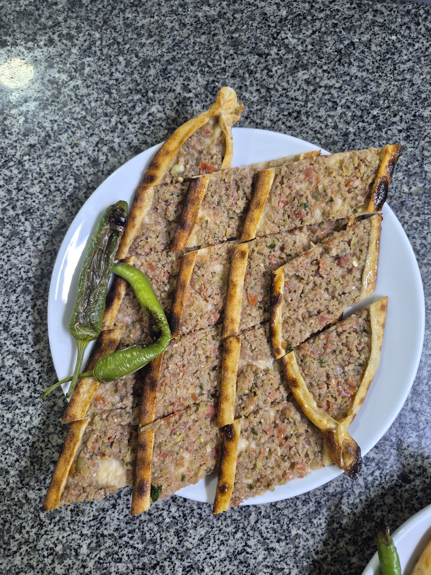 Kıymalı Pide